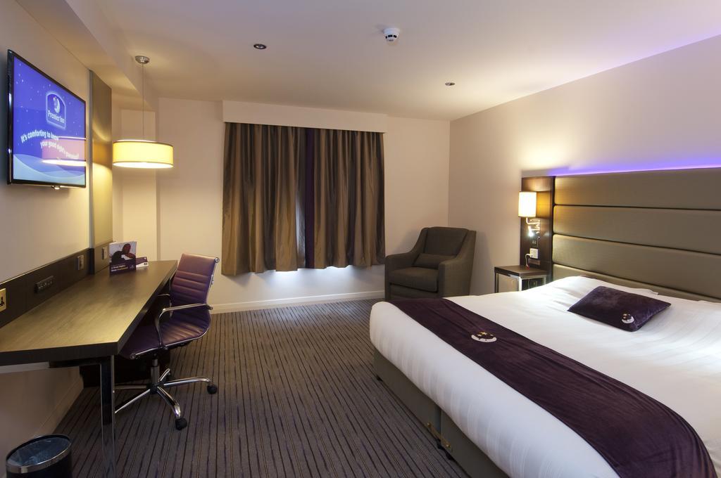 Premier Inn Harlow Pokoj fotografie